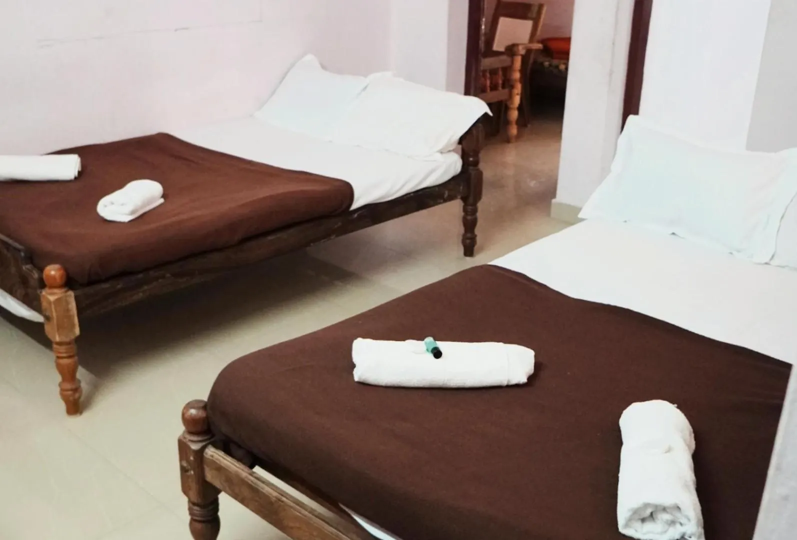 Woodhouse Marayoor Apartment Maraiyur India